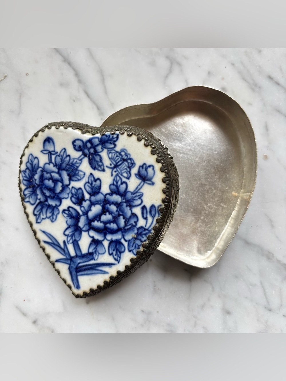 Vintage Chinese Blue and white floral porcelain Heart shaped trinket box